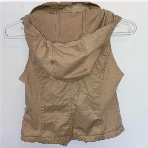 Urban Behaviour top with hoodie - Picture 5 of 5